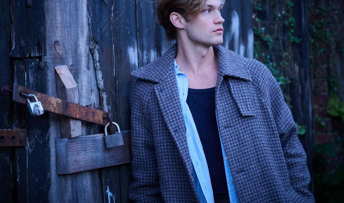 Damian Hardung mag die glamouröse Filmwelt und die nüchterne Wissenschaft.