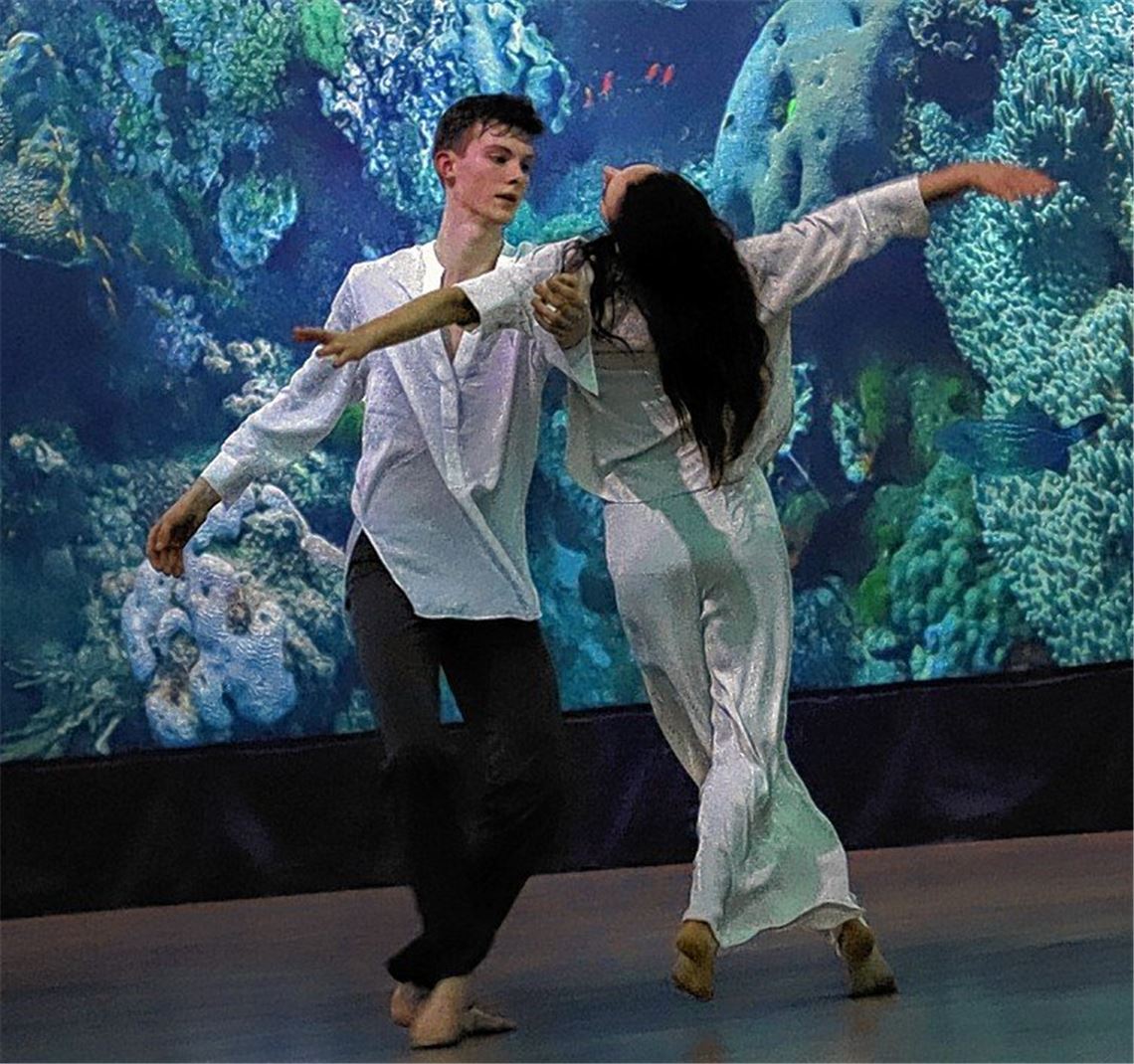 Drei Uraufführungen im Gasometer Drei Uraufführungen im Gasometer