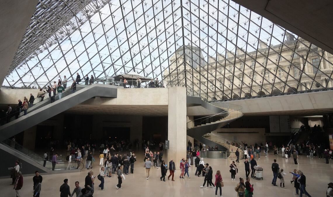 Das Alarmsystem im Louvre hat während des spektakulären Einbruchs funktioniert (Archivbild).