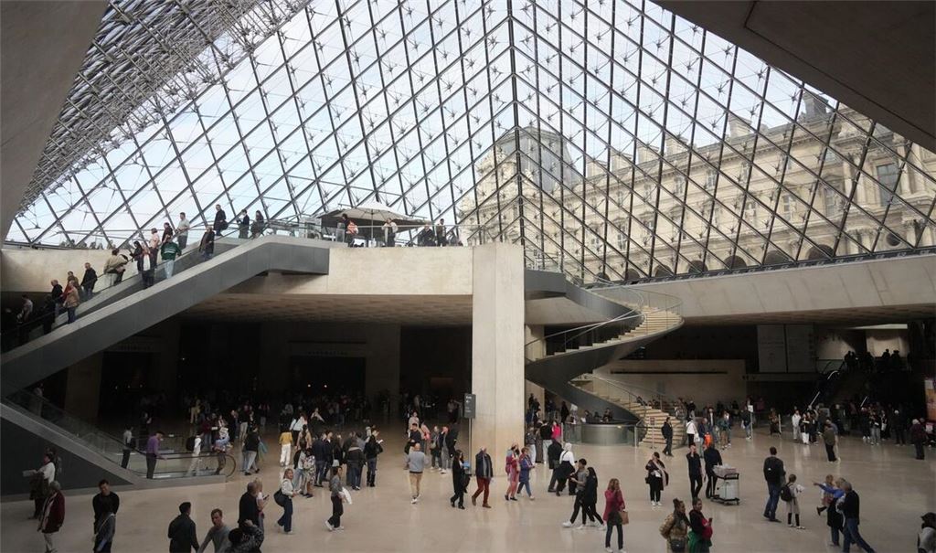 Das Alarmsystem im Louvre hat während des spektakulären Einbruchs funktioniert (Archivbild).