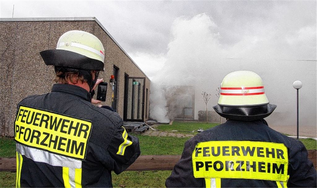 Das Bad in Rauch gehüllt.