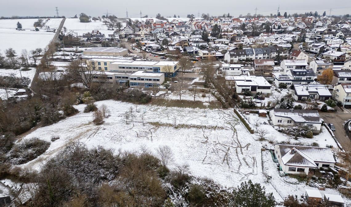 Das Baugebiet „Südlich der Hartfeldschule“ in Enzberg sorgt bei einem Bauwilligen für Frust. Die CDU hakt wegen langer Verfahrensdauer im Rathaus nach. Foto: Fotomoment
