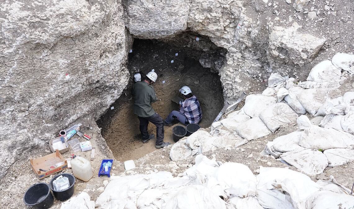 Das Brudertal ist vor allem durch den weit über die Landesgrenzen hinaus bekannten Fundplatz Petersfels bekannt. Dieser enthielt ungewöhnlich reiche archäologische Funde aus der Zeit von vor rund 16 000 Jahren.