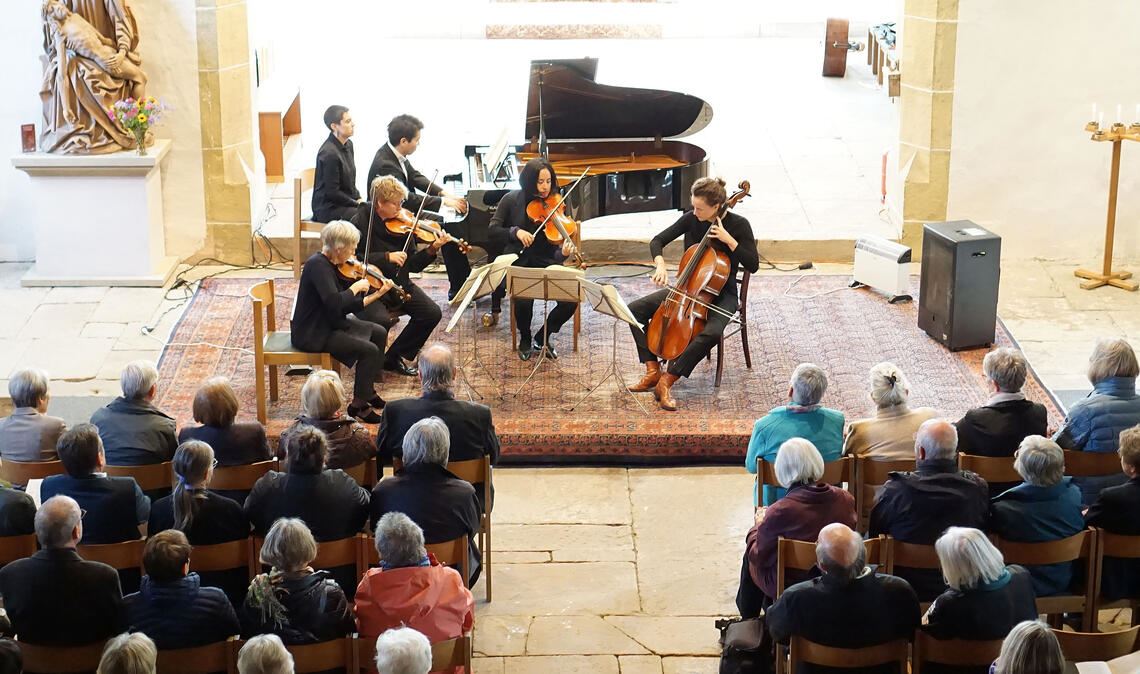 Hommage an „böhmischen Musikanten“ Das Ensemble „Edelstoff“ des Freiburger Barockorchesters spielt das letzte Konzert der Saison. Foto: Bastian