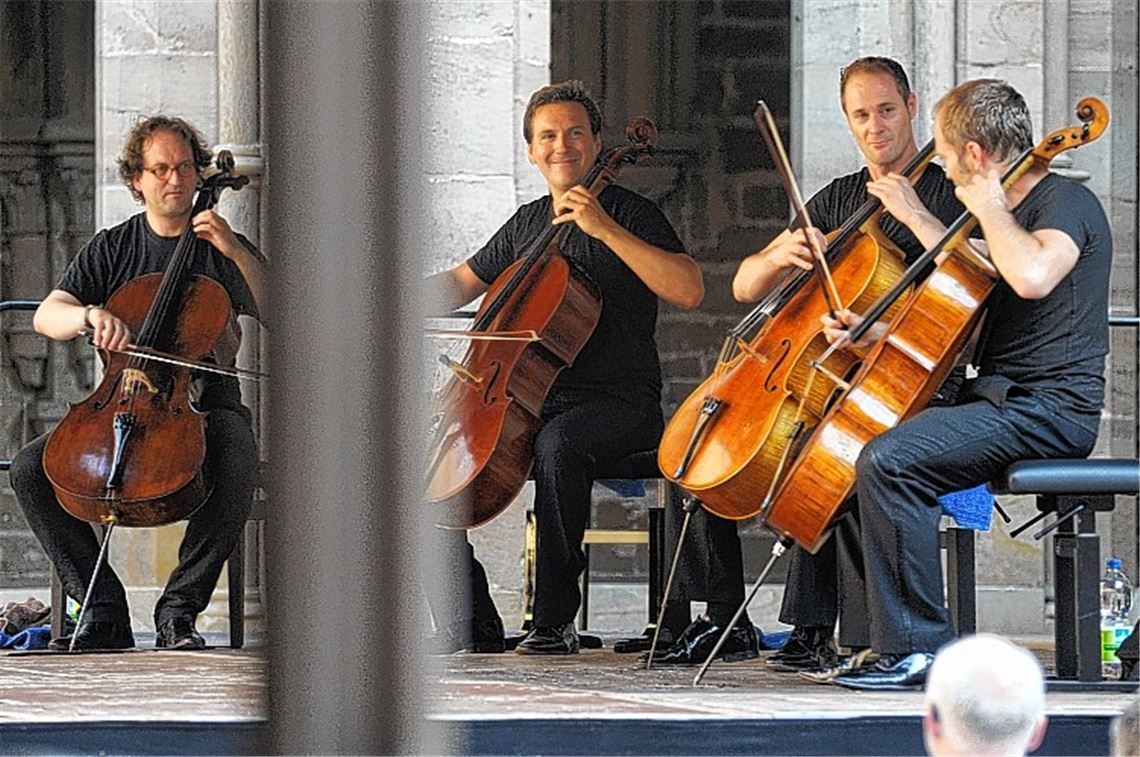 Das Ensemble quattrocelli tritt im Maulbronner Kloster auf.