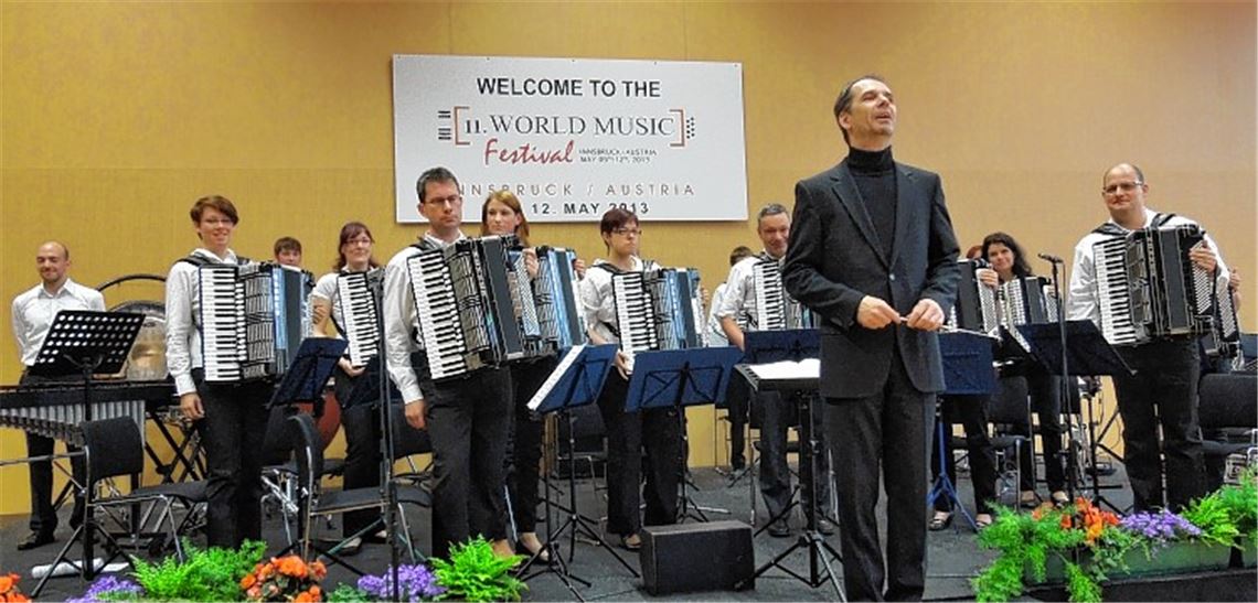 Das Erste Orchester bei seinem Auftritt im Messesaal in Innsbruck.