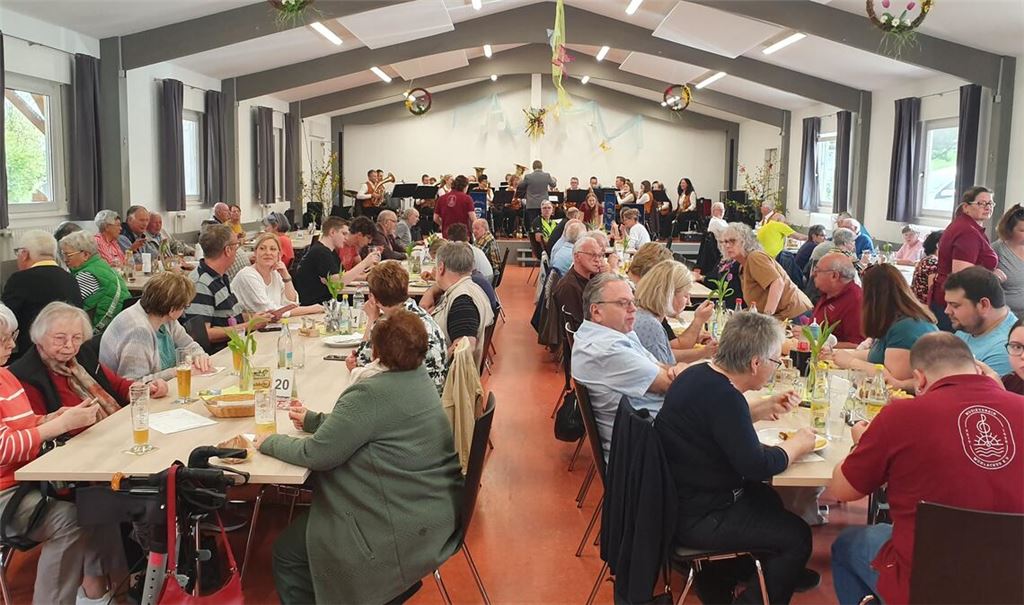 Das Frühlingsfest wird zum festen Bestandteil des Musikvereinslebens. Foto: Schröder