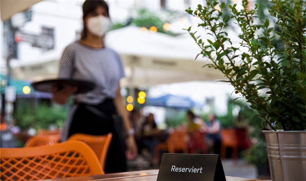 Das Gastgewerbe hat wegen der Einschränkungen aufgrund der Pandemie aktuell auch in der Region noch einen schweren Stand. Selbst wenn wieder Normalität einkehrt, muss die Branche innovativ sein, um Personal zu finden und zu binden. Foto: privat