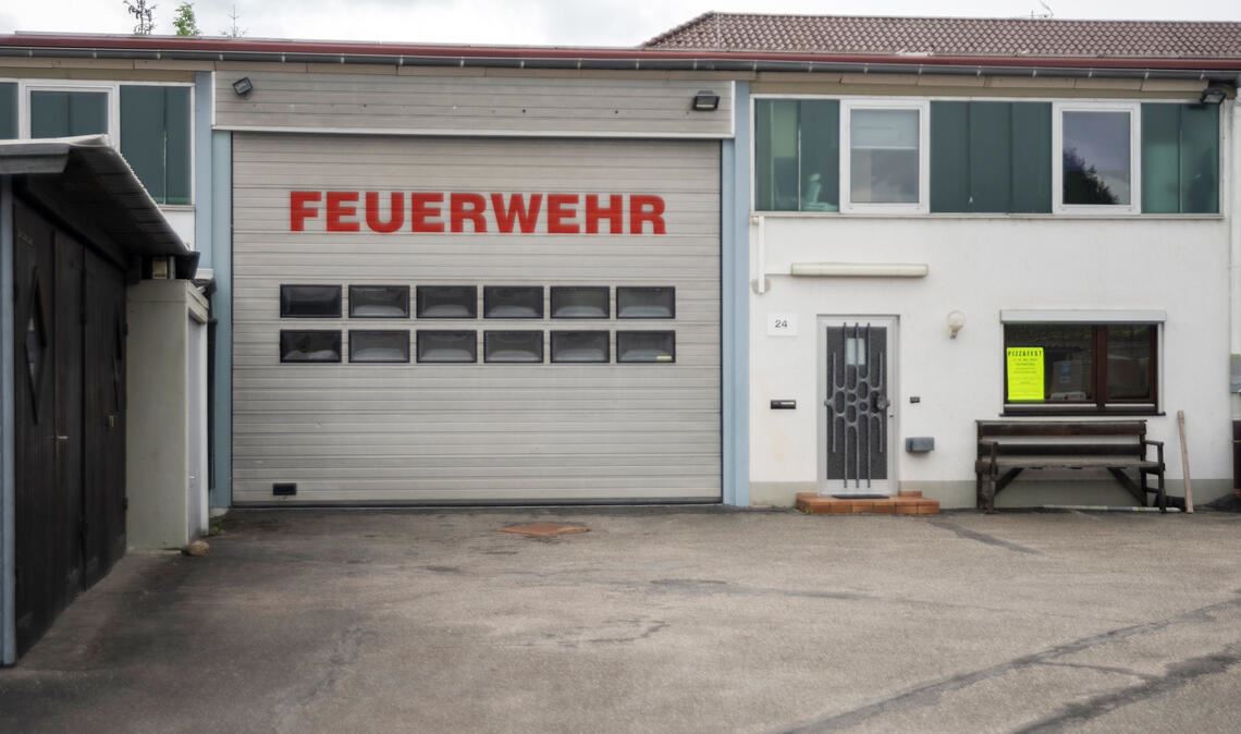 Das Gebäude, in dem die Feuerwehr Lienzingen an der Schelmenwaldstraße untergebracht ist, ist laut CDU-Fraktion nicht der Weisheit letzter Schluss. Foto: Fotomoment