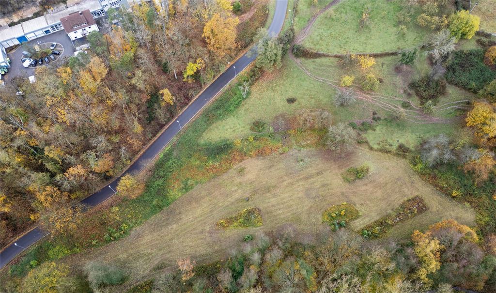 Das Gelände „Seidehoftäle“ darf landwirtschaftlich genutzt werden. Jetzt tut sich dort etwas, was nicht jeden in Maulbronn freut. Foto: Fotomoment