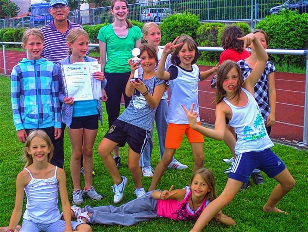 Das Grundschulteam aus Knittlingen jubelt über Platz zwei. Foto: privat