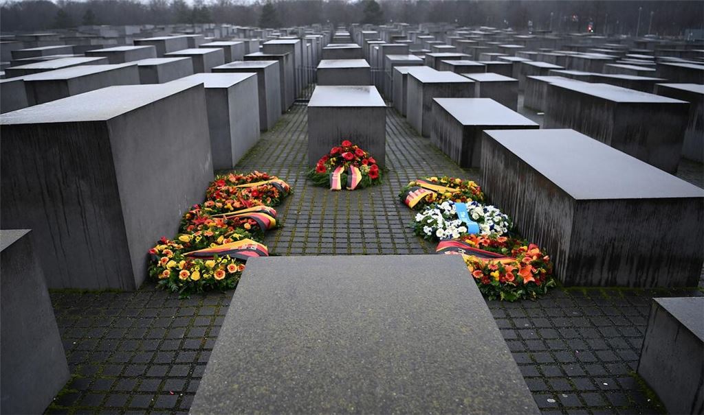 Das Holocaust-Mahnmal in Berlin ist sichtbarer Ausdruck der deutschen Gedenkkultur. (Archivbild)