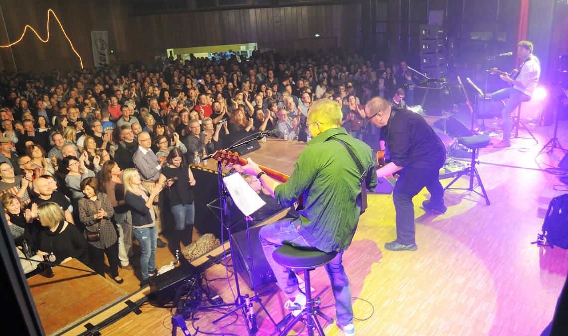 Das Holztrio will es zum 30-jährigen Bandbestehen noch einmal krachen lassen. Foto: Archiv