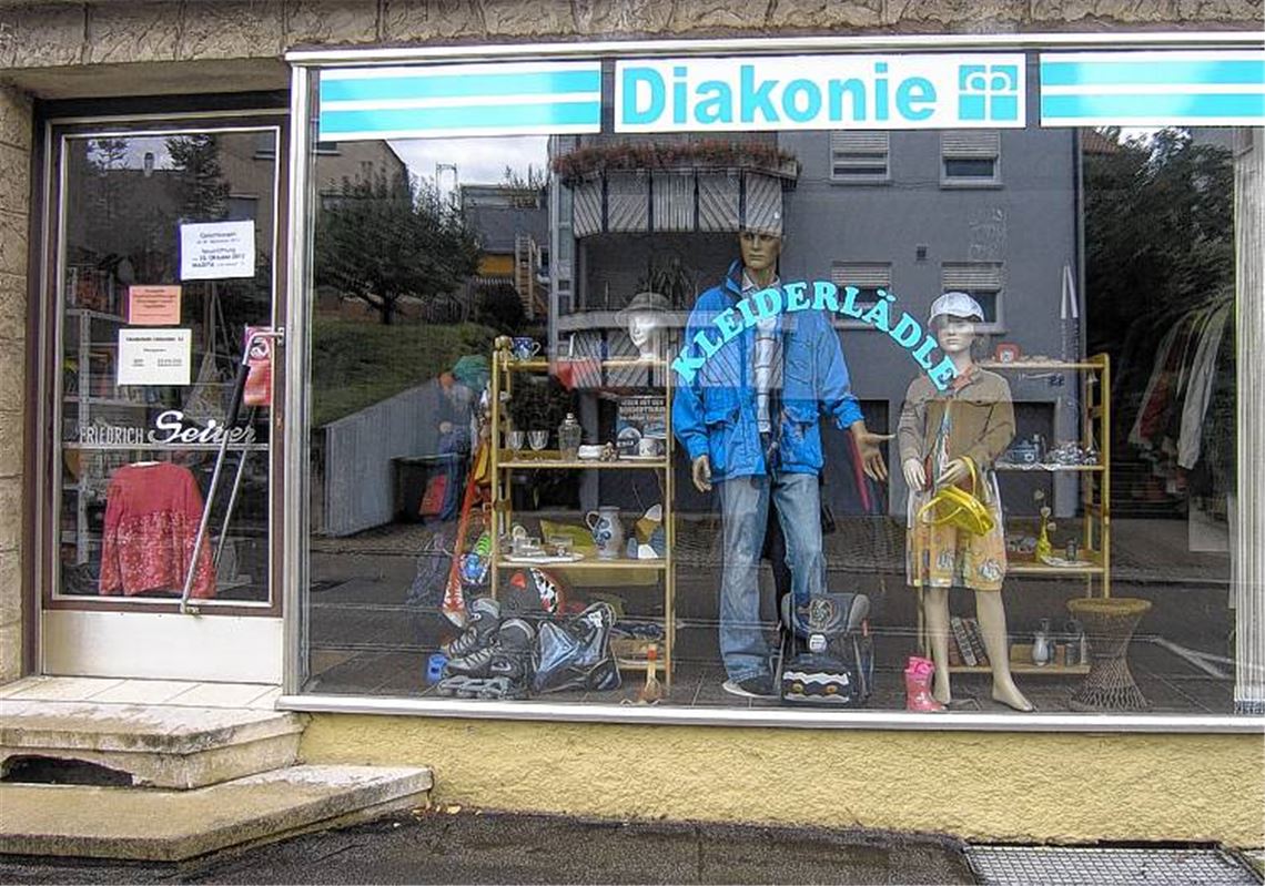 Das „Kleiderlädle“ der Diakonie ist bisher noch in der Mühlacker Uhlandstraße. Ab 20. Oktober wird Seconhand-Kleidung in der Industriestraße preiswert angeboten.