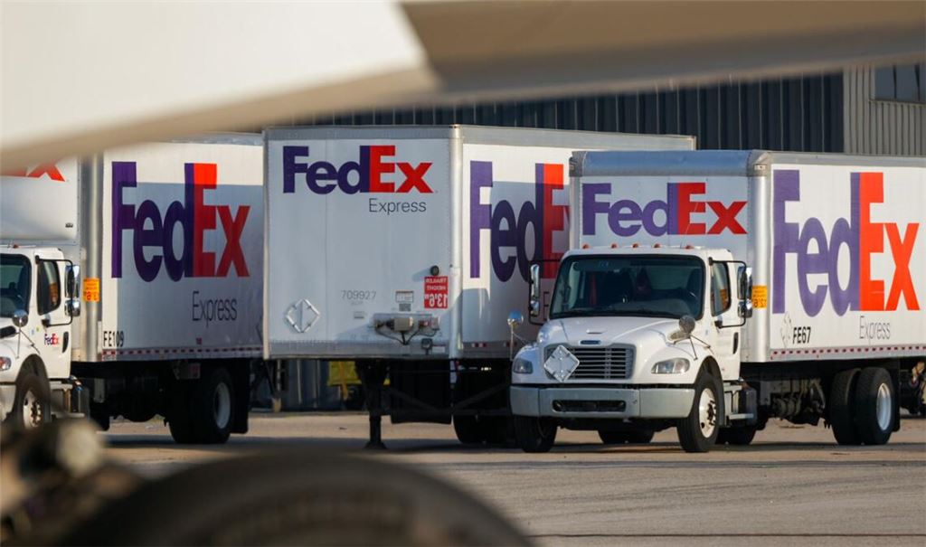 Das Logistikunternehmen Fedex fordert eine Rückzahlung von Zöllen, die als unrechtmäßig eingestuft wurden. (Archivbild)