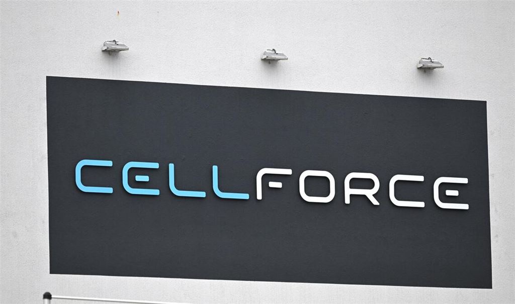 Das Logo von Cellforce, ein Unternehmen für Batteriezellen. Bei der Porsche-Tochter sind Massenentlassungen vorgesehen.