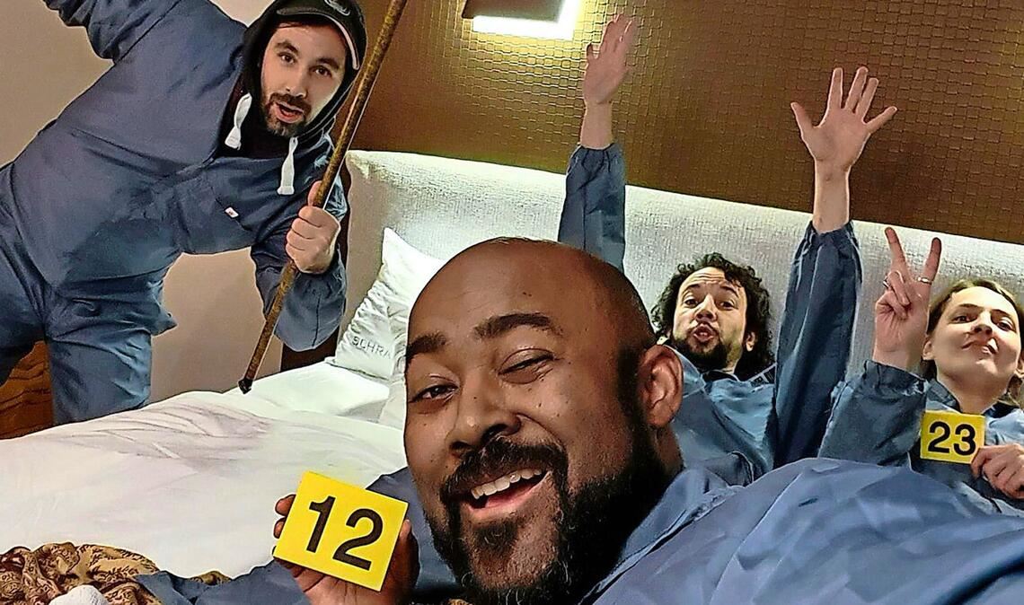 Das Magnificum-Team bei der Beweissicherung für einen ihrer Krimis: Steff Scheel, Haykal Hamidou, Benjamin Scheel und Sandra Korusic (von links)