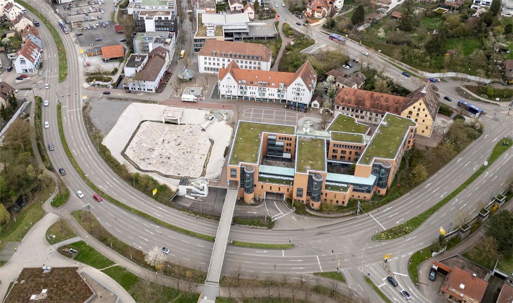 Das Mühlehof-Loch und was daraus in Zukunft werden soll, steht im Mittelpunkt der nun startenden Bürgerbeteiligung. Foto: Archiv