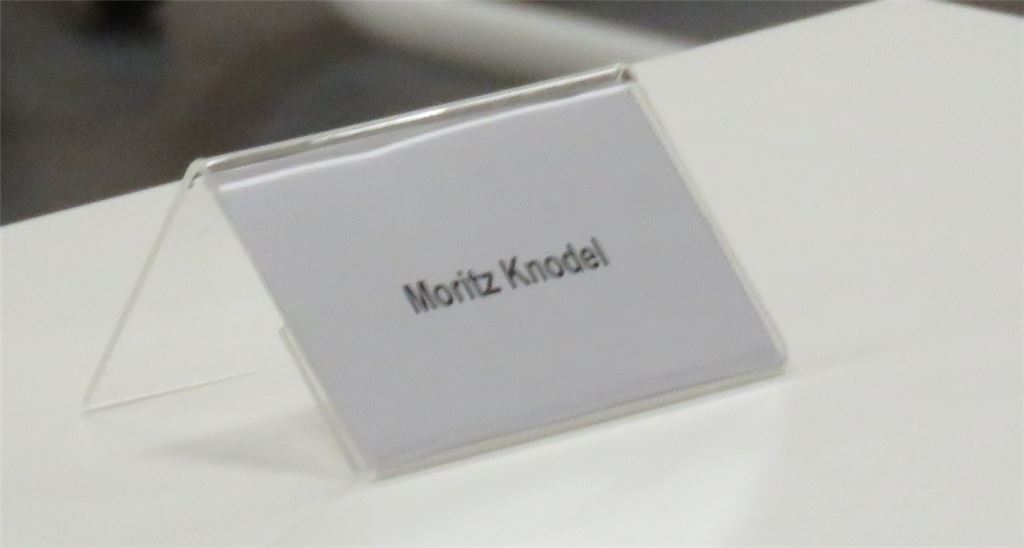 Das Namensschild für Moritz Knodel ist bald Geschichte. Foto: Becker