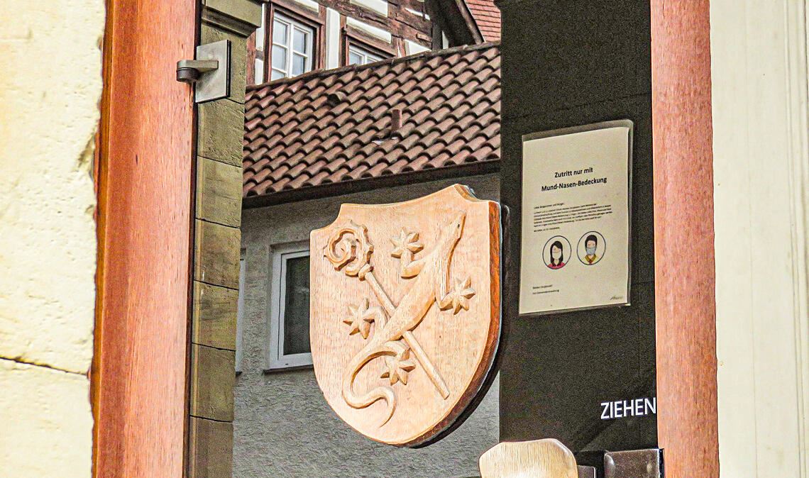 Das Ötisheimer Rathaus hat wenige Bürgermeister-Wechsel erlebt. Doch nun wird ein neuer Verwaltungschef, eine neue Verwaltungschefin gesucht. Foto: Archiv