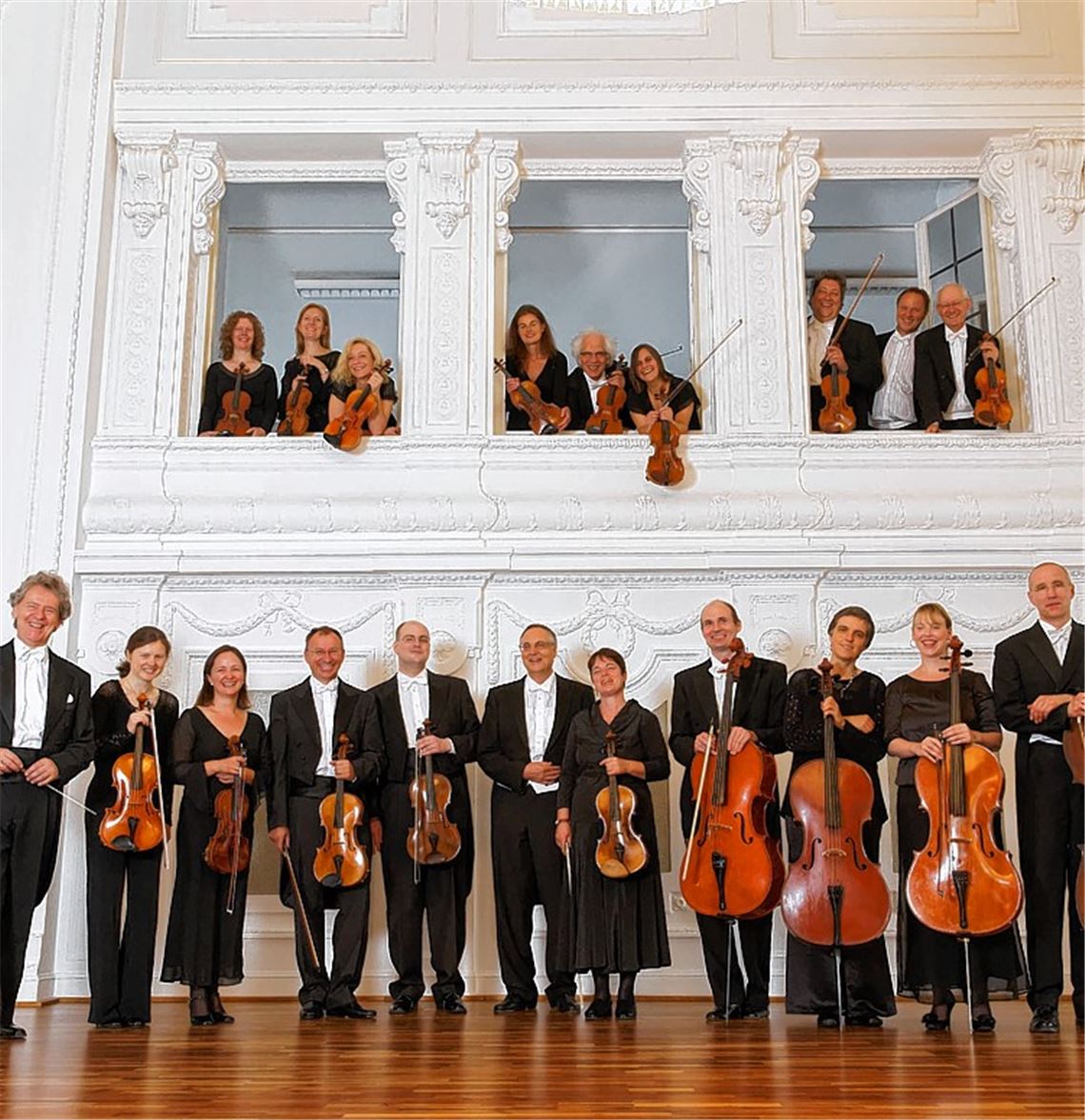 Das Orchester Arcata Stuttgart. 