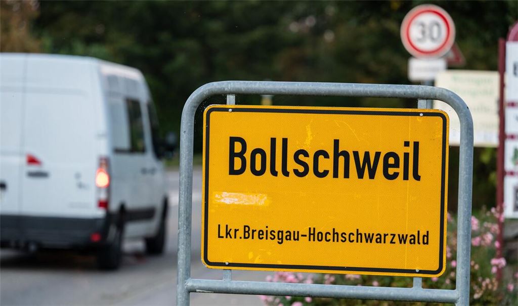 Das Ortsschild von Bollschweil.