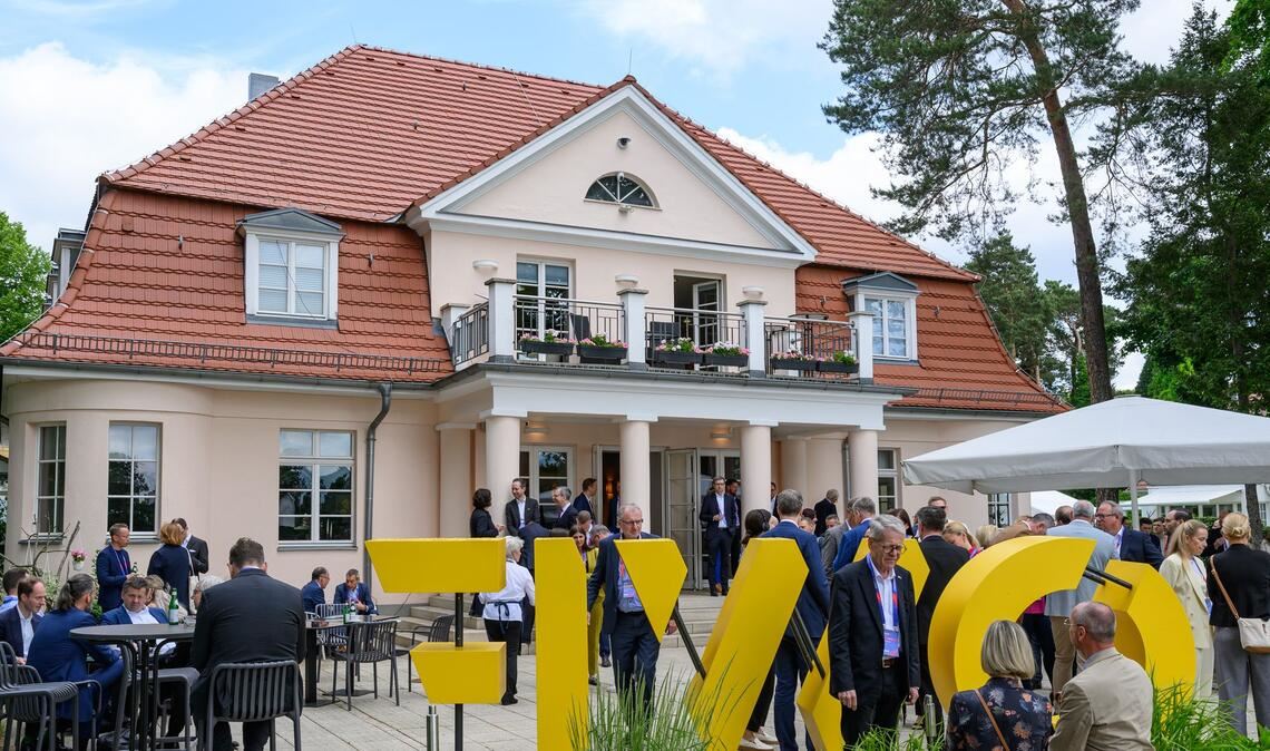Das Ostdeutsche Wirtschaftsforum in Bad Saarow.