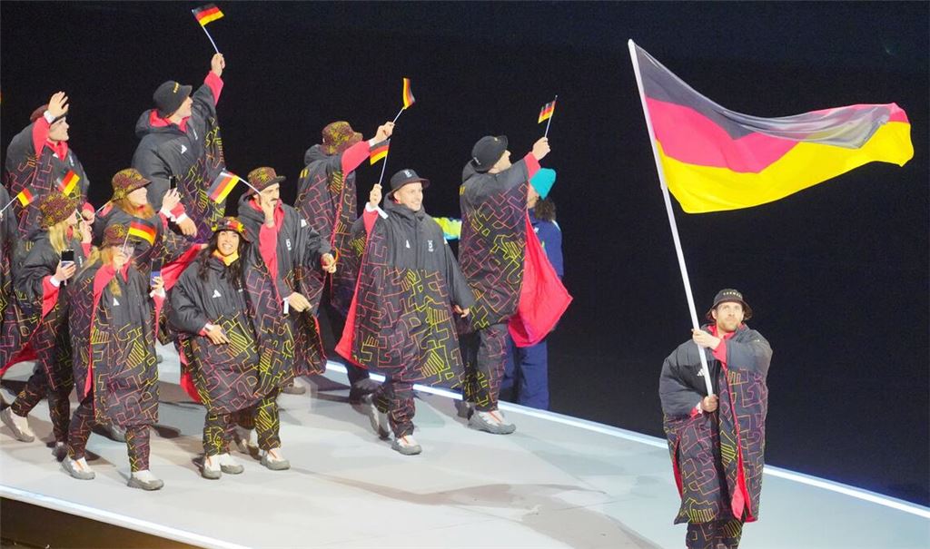 Das Outfit des deutschen Teams sorgt für Diskussionen.