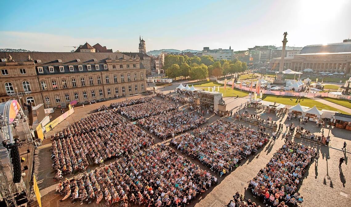 Das SWR Sommerfestival 2026 findet vom 22. bis 25. Mai auf dem Schlossplatz in Stuttgart statt