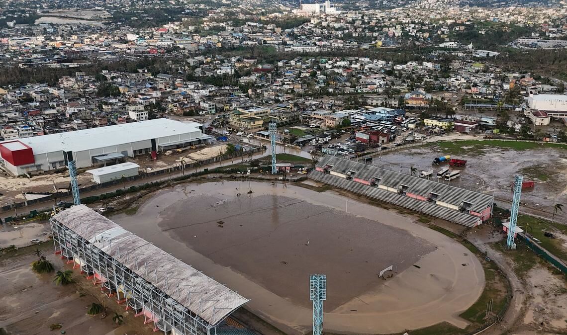Das Stadion in Montego Bay ist nach dem Hurrikan Melissa überflutet.