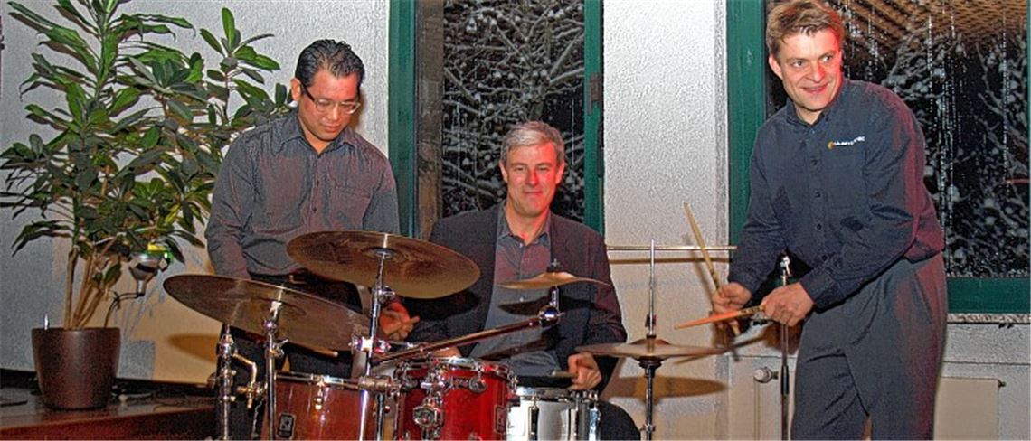 Das Trio Boogielicious sorgt für Musikgenuss in angenehmer Atmosphäre.