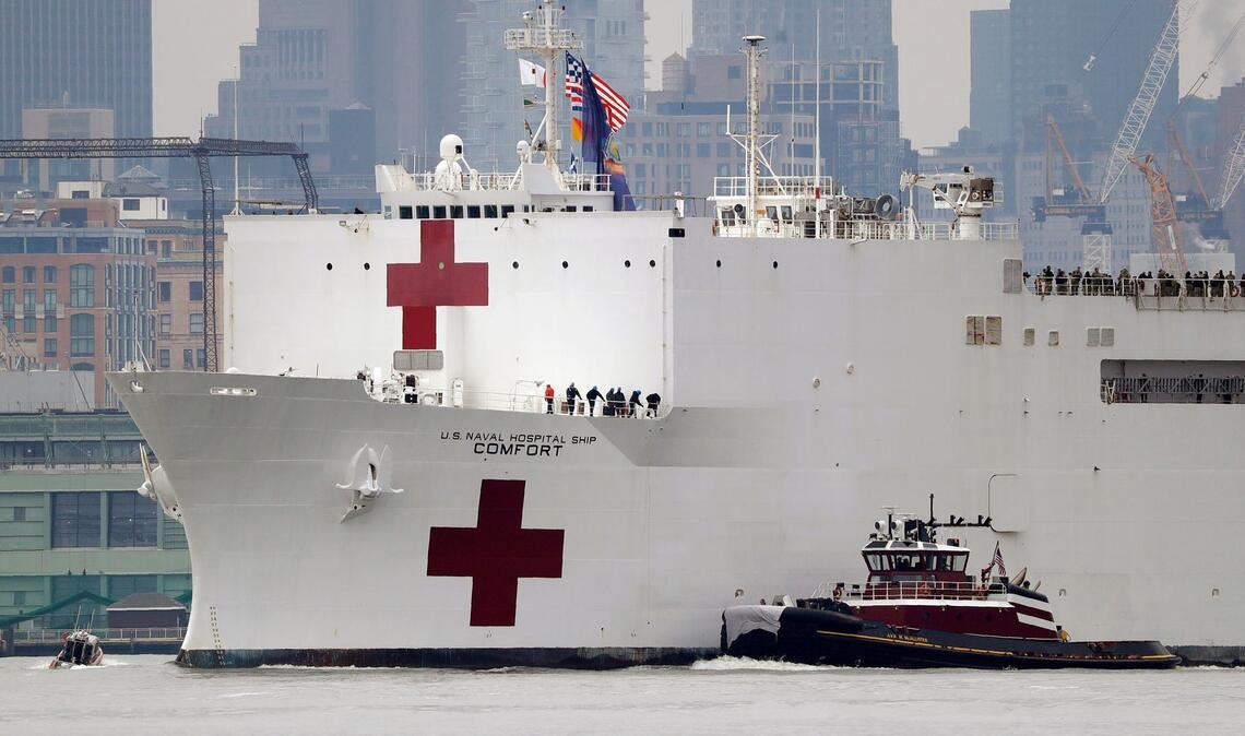 Das US-Militär betreibt zwei große Lazarettschiffe, die normalerweise eher nach Naturkatastrophen zum Einsatz kommen. (Archivbild)