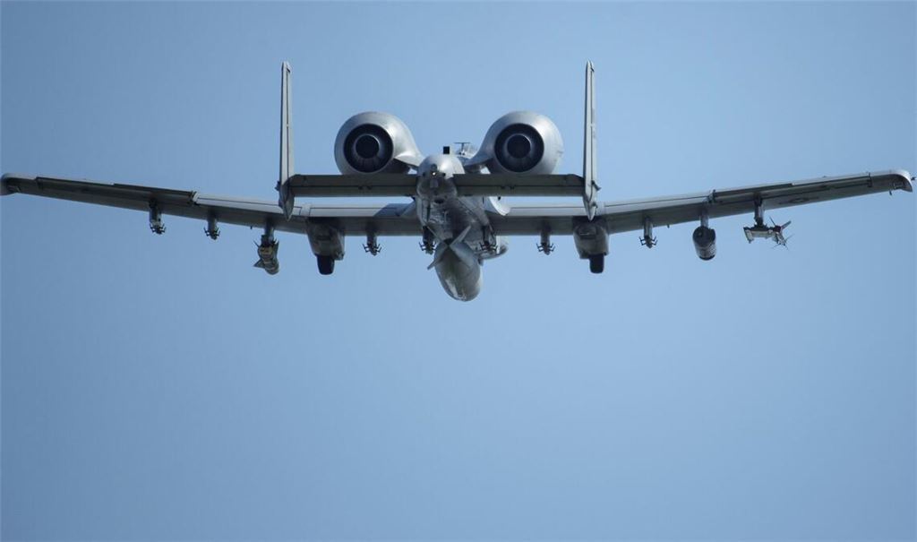 Das US-Militär will das betagte aber bewährte Flugzeug vom Typ A-10 weiterhin nutzen. (Archivbild)