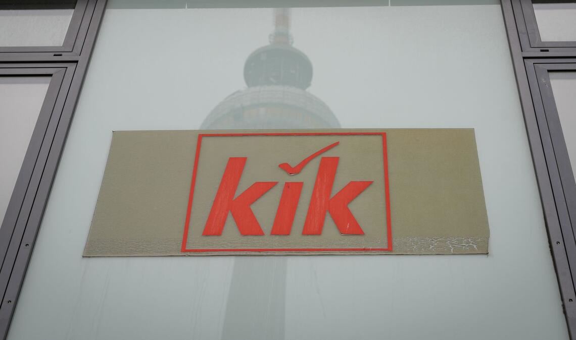 Das Unternehmen hatte im September 2025 angekündigt, unrentable Filialen zu schließen, um seine Wettbewerbsfähigkeit zu steigern