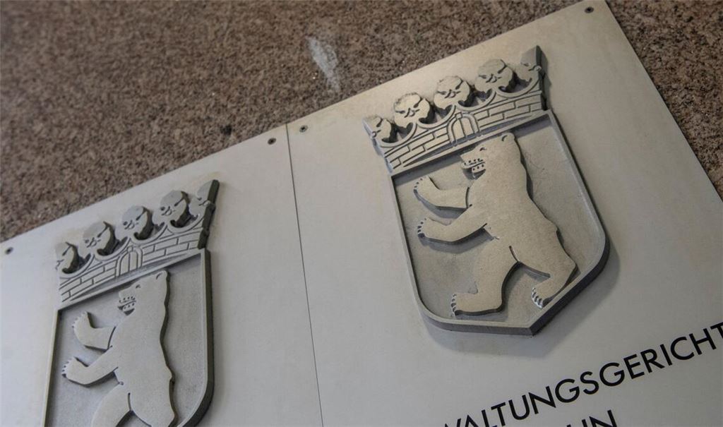 Das Verwaltungsgericht Berlin droht der Bundesregierung ein Zwangsgeld an. Sie müsse zeitnah über den Antrag einer afghanischen Familie entscheiden. (Symbolbild)
