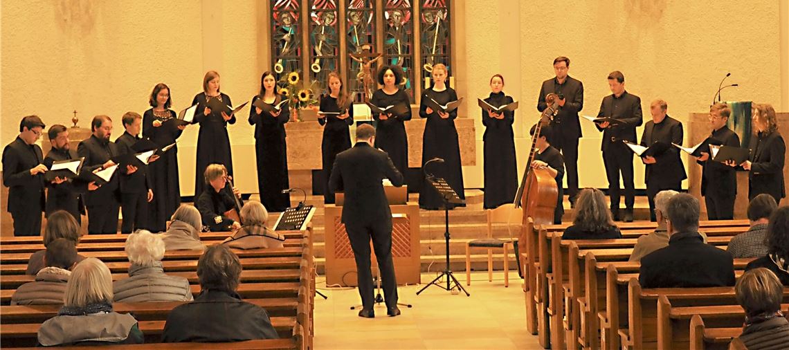 Das Vokalensemble „Cantus imperitus“ spannt bei seinem Konzert einen kontrastreichen Klangbogen zwischen der Trauermusik des Frühbarocks und der Moderne. Foto: Müller