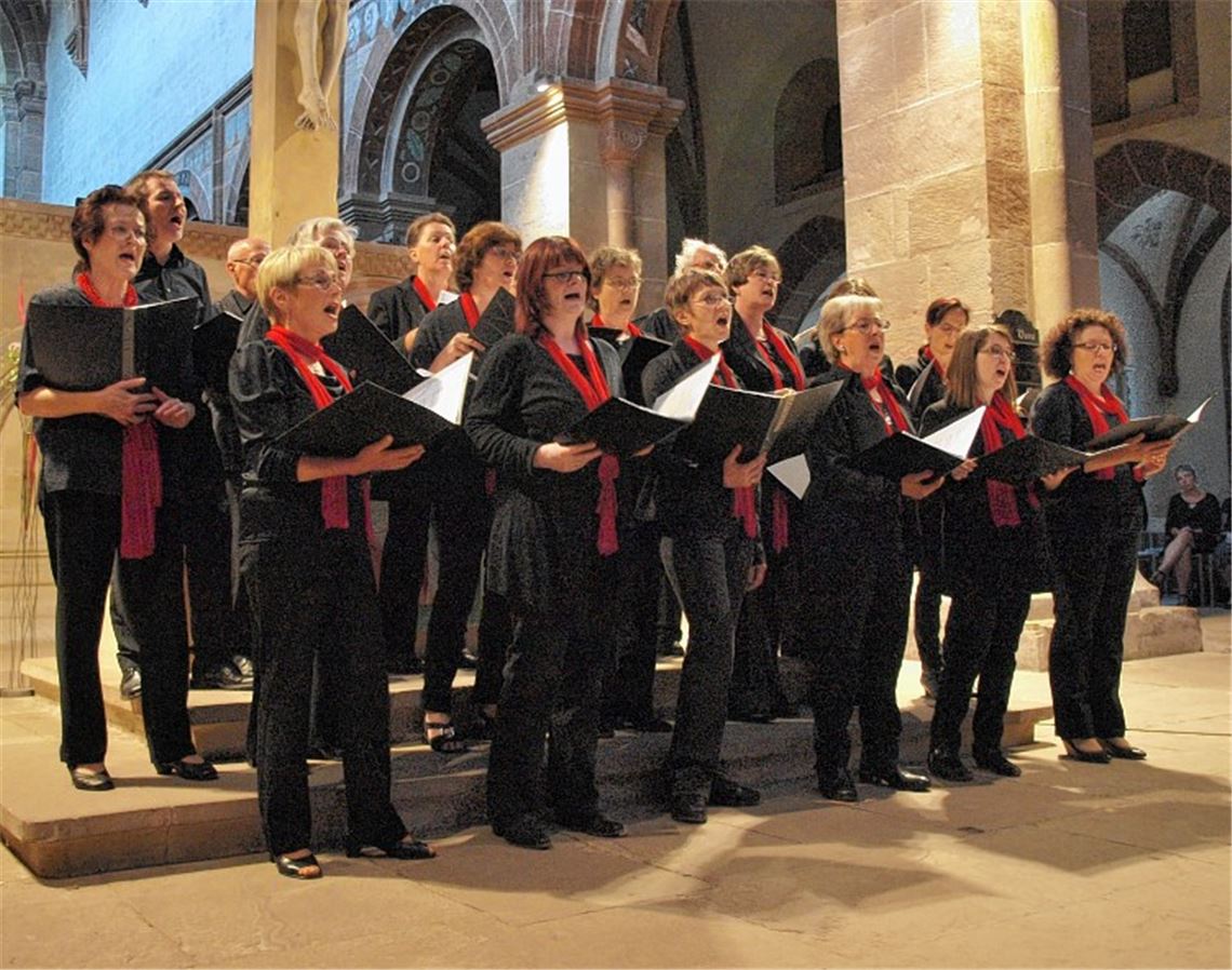 Das Vokalensemble InTakt veranstaltet regelmäßig Gospelkonzerte in der Klosterkirche.