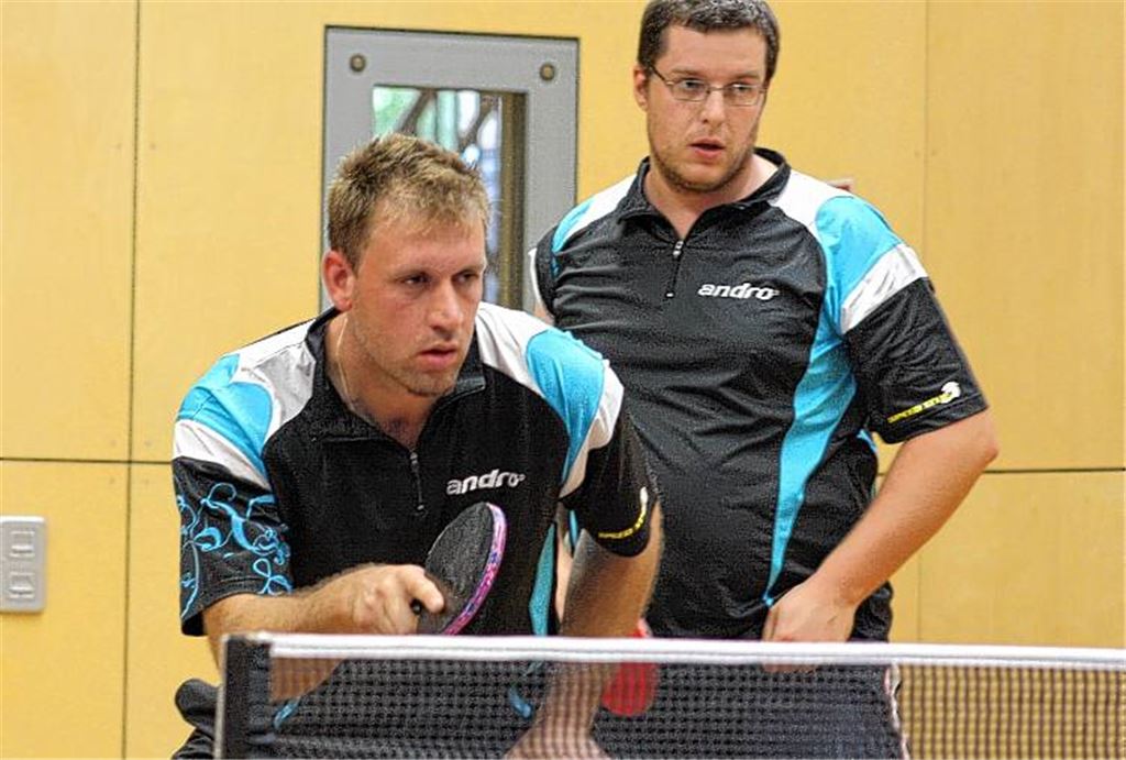 Das neue starke Paar des TTR Diefenbach: Alexander Henning und Markus Bidlingmaier treten als Doppel an, verlieren jedoch ihr erstes Match der Saison. Foto: Westermann
