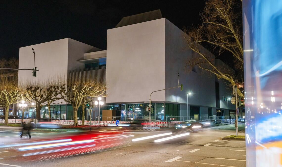Das recht neue Museum Reinhard Ernst in Wiesbaden hat einen langen Mittwoch. (Archivbild)