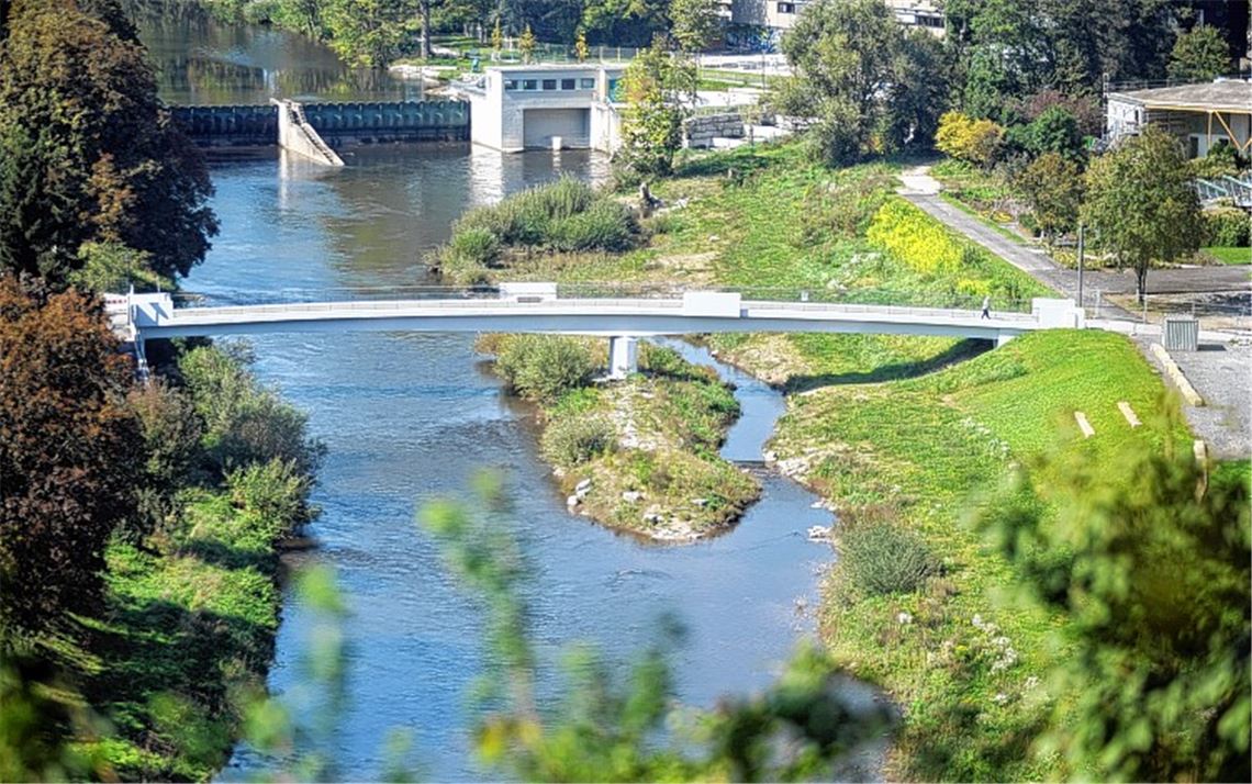 Dauerthema beendet: An den Werktagen während der Gartenschau können Passanten ab 6.30 Uhr über den Waldensersteg wechseln.