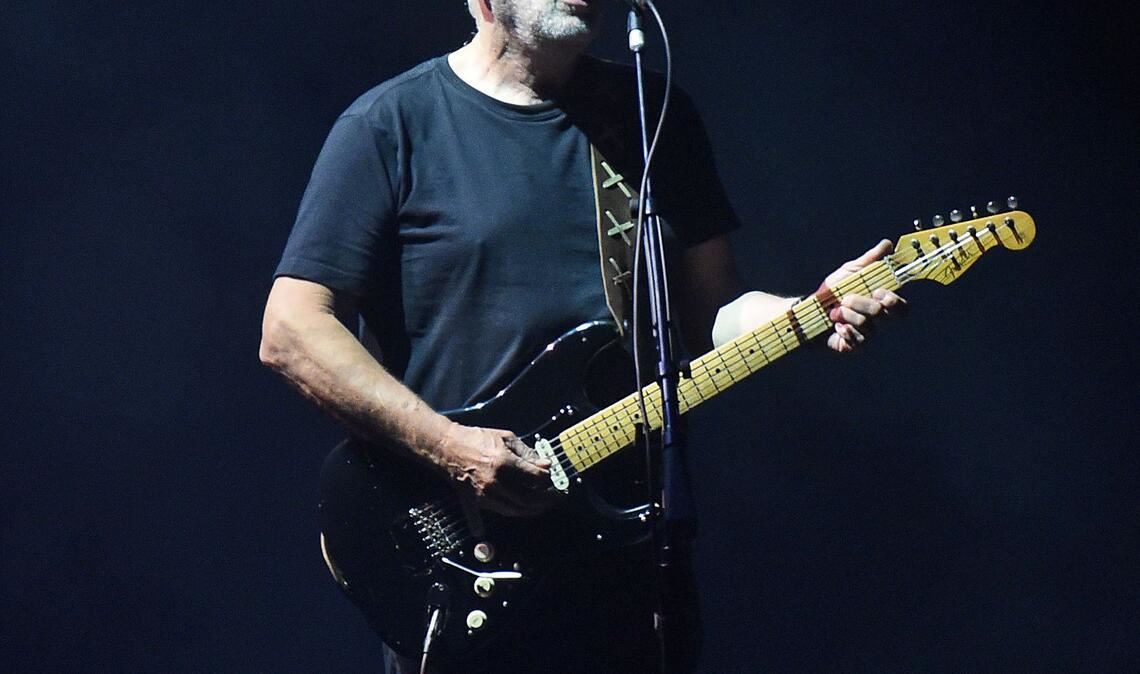 David Gilmour verzückt Fans auf der ganzen Welt mit seinem Gitarrenspiel.