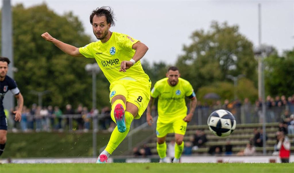 David Tomic verschoss erst einen Elfmeter, verwandelte dann den zweiten zum 1:2-Anschlusstor.