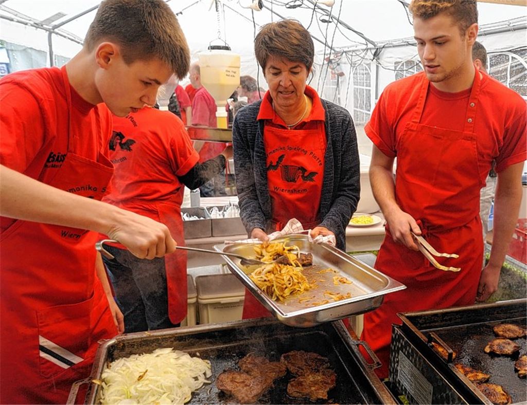 Waldfest leidet unter dem schlechten Wetter