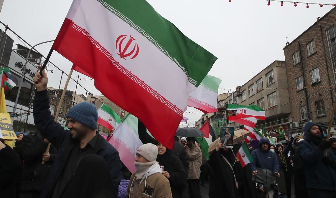 Demonstranten feiern den antiisraelischen Al-Kuds-Tag