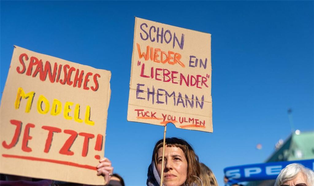 Demonstration gegen sexualisierte digitale Gewalt am Sonntag in Berlin