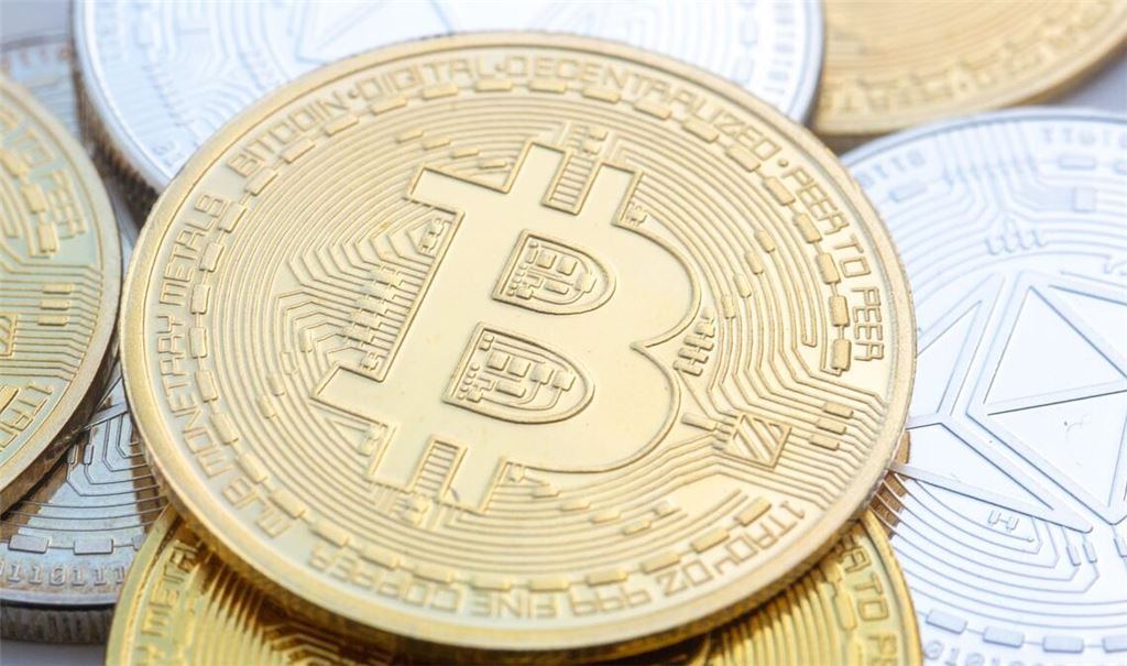 Den Ermittlern im Südwesten ist ein Schlag gegen Online-Geldwäsche gelungen. (Symbolbild)