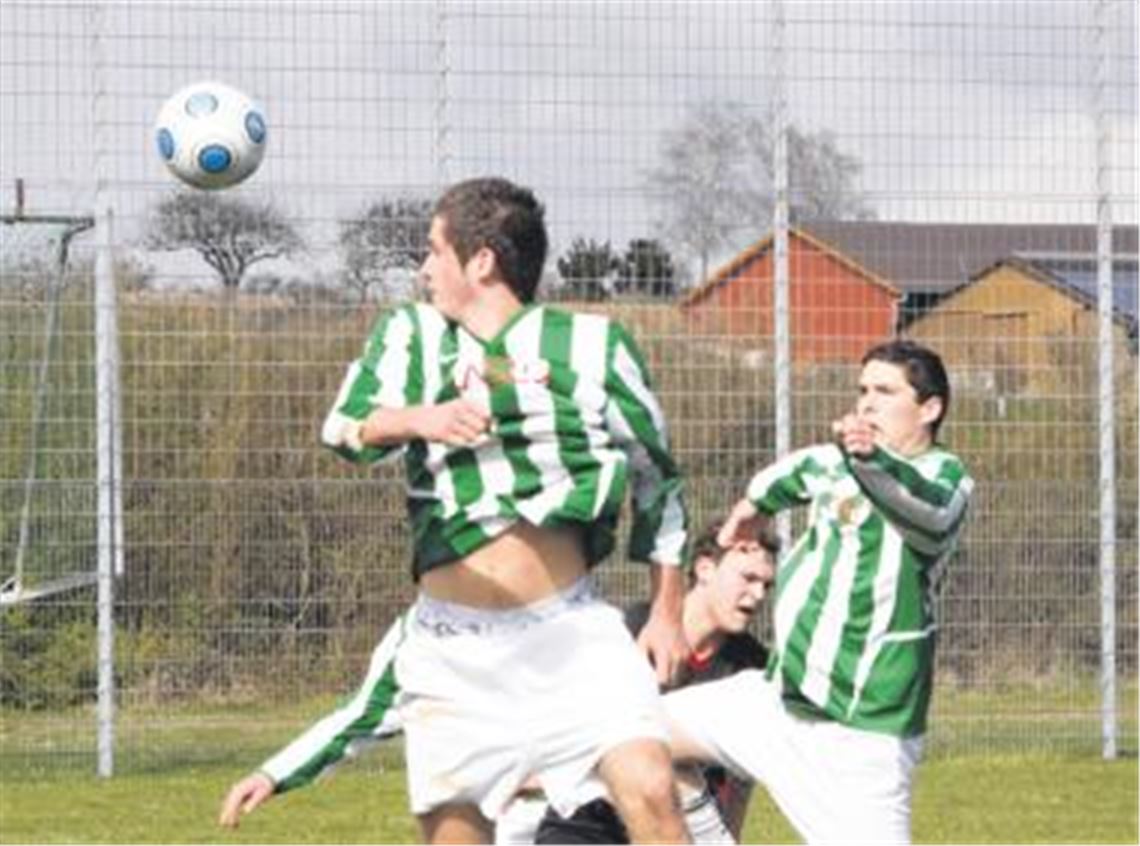 Den Wiederaufstieg behalten die Sternenfelser fest im Blick, auch wenn der Spielbetrieb mit zwei Teams in unterschiedlichen C-Liga-Staffeln schwierig zu organisieren ist. Foto: Eigner