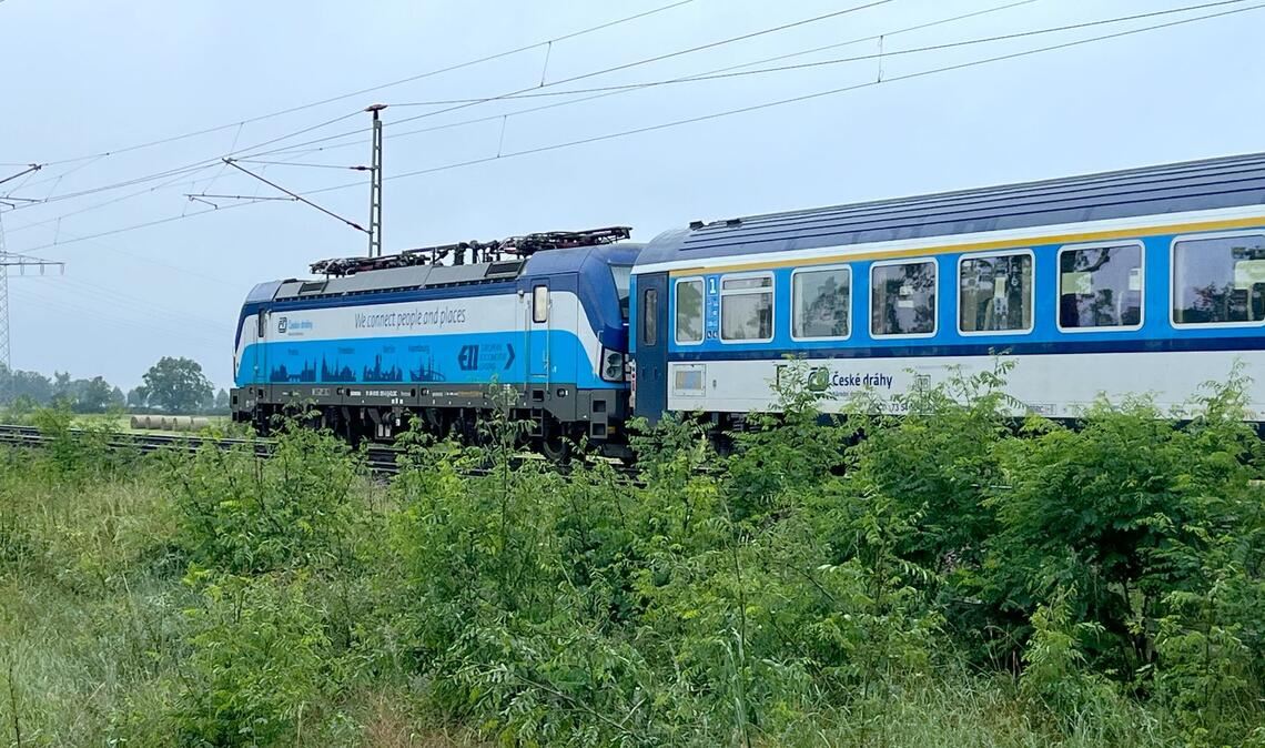 Den Zug für die neue Direktverbindung stellt die Tschechische Bahn ČD. (Archivbild)