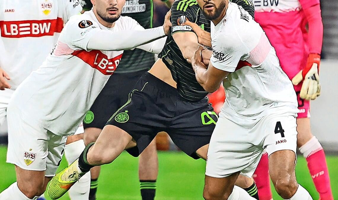 Deniz Undav (vorne li.) und Josha Vagnoman (re.)