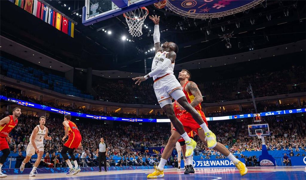 Dennis Schröder bei der EM 2022.